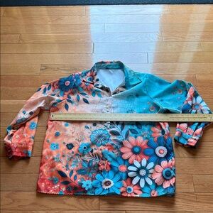 Women’s floral button down shirt